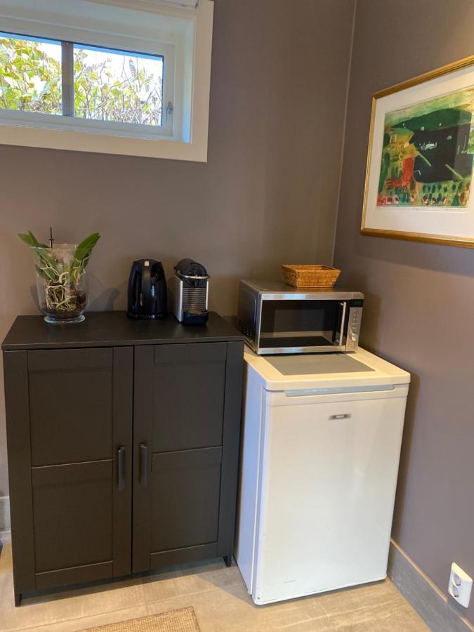 Apartment Guesthouse Suite At Ranvik Near City Center- Parking Available